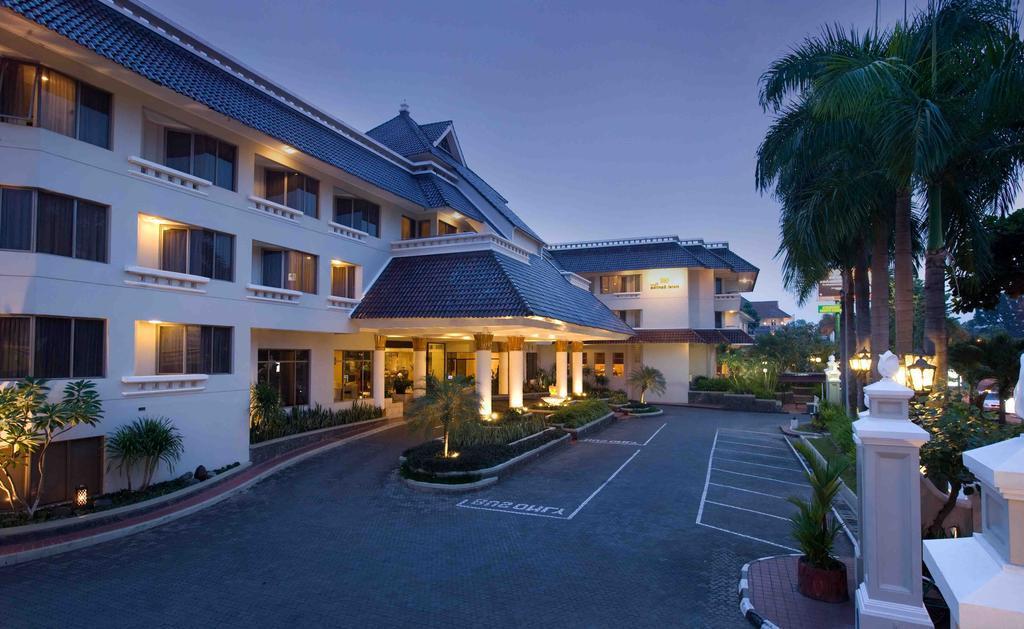 Hotel Santika Premiere Jogja Yogyakarta Eksteriør billede